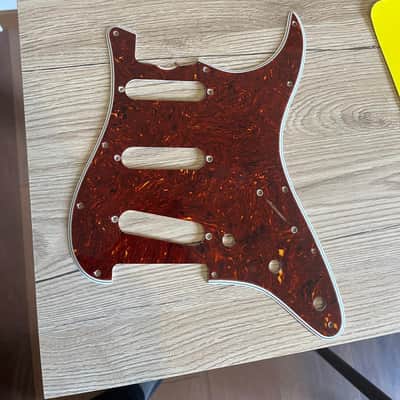 Celluloid Red Tortoise Vintage style Stratocaster Pickguard image 4