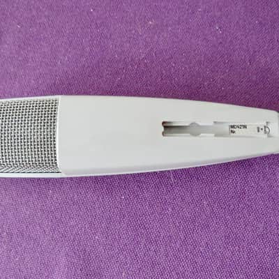Sennheiser MD 421-N Cardioid Dynamic Microphone image 9