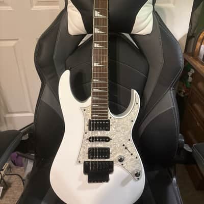 Ibanez RG450DXB-WH Standard 2013 - 2014 - White image 1
