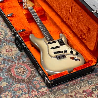 2024 Fender 70th Anniversary Vintera II Stratocaster - Antigua image 13