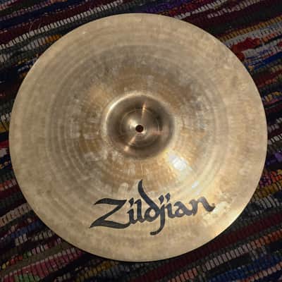 Zildjian 16" A Custom Crash Cymbal image 2