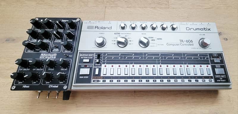 Roland TR-606 AlienizeD Mod MK2+ image 1