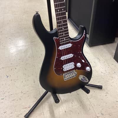 Cort G110 Double Cutaway HSS with Jatoba Fretboard and Tremolo 2021 - 2-Tone Sunburst image 2