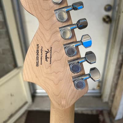 Squier affinity Stratocaster Jet black image 8