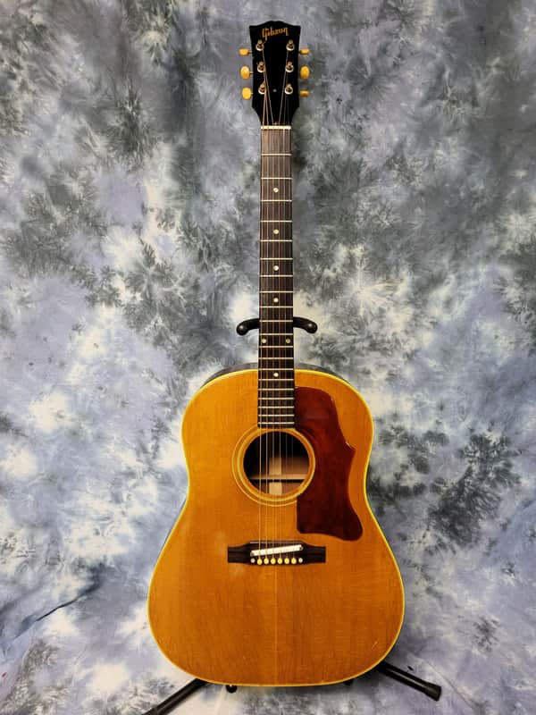 Video Demo Vintage RARE 1965 Gibson J50 Adjustable Bridge Dreadnought Acoustic Guitar New Strings Pro Setup Hard Shell Case image 1