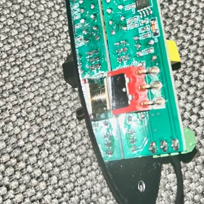Unbranded Active 3/4 Band Bass Guitar Preamp EQ Module – 4 Knobs, Toggle, Output Jack – DIY Mod 2023 - Silver image 2