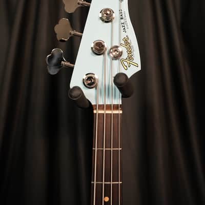 Fender Vintera III Early '60s Jazz Bass - Sonic Blue image 6