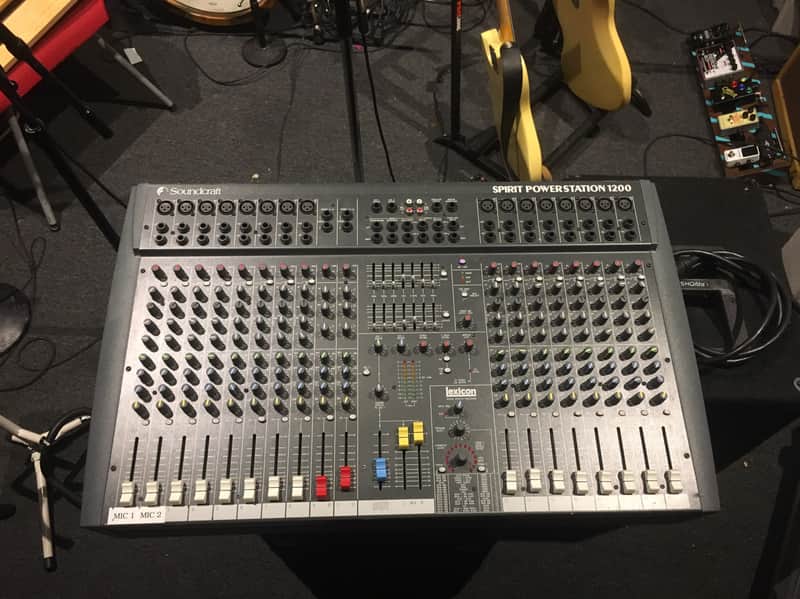 Soundcraft Spirit Powerstation 1200 image 1