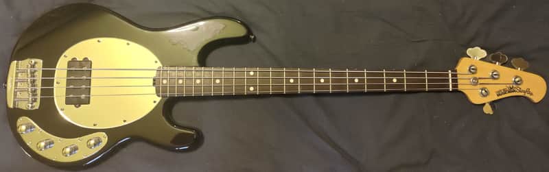Ernie Ball Music Man Stingray 4 bass 'Evanescence style' GlossBlack (Mirror) + hardfoam case & strap image 1