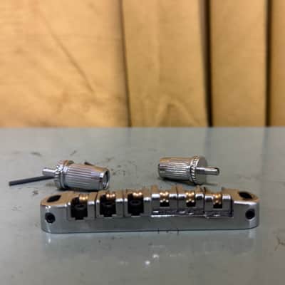 Unbranded Adjustable bridge for Gibson, similar image 3