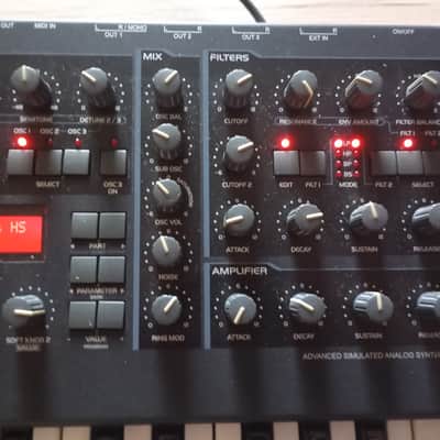 Access Virus Indigo 2 REDBACK LIMITED EDITION only 500 ever made! 37-Key Digital Synthesizer 2010s Black with signature image 19