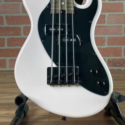 Kala Solid Body 4-String Pale Pink Fretted U-Bass image 2