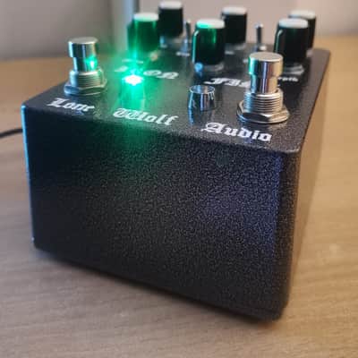 Lone Wolf Audio Iron Fist V3 fuzz image 11
