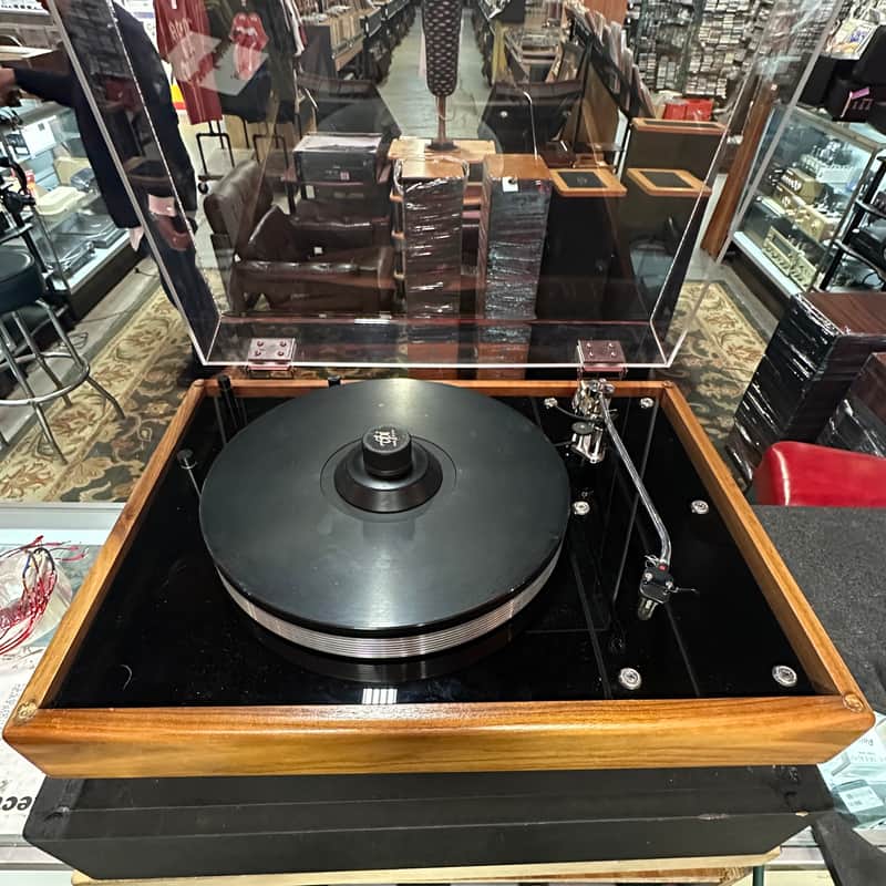 VPI HW-19 Mk IV Turntable, Morch DP-8 Tone Arm, Custom Bright Star Audio Black Sand-Filled Plinth image 1