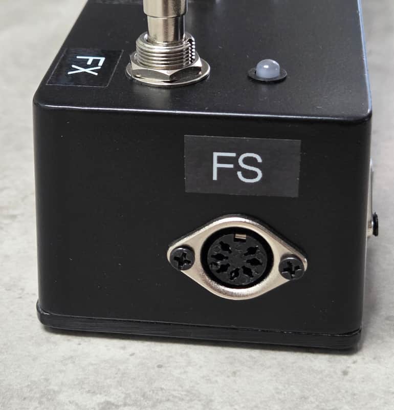 Mesa/Boogie Rectifier BigFoot フットスイッチ Enhanced Rectifier Bigfoot-Style Footswitch (MIDI Capable) | Reverb