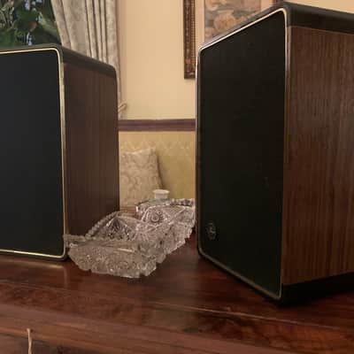Vintage Tenna (MIJ) Home Line 8 ohm air suspension speaker system Black/walnut image 2