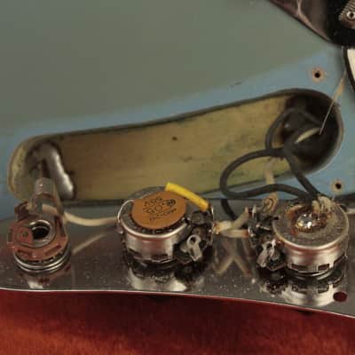 1964 Fender DUO-SONIC II Blue with '66 body CLAY DOTS + L-PLATE + '64 pickups image 24