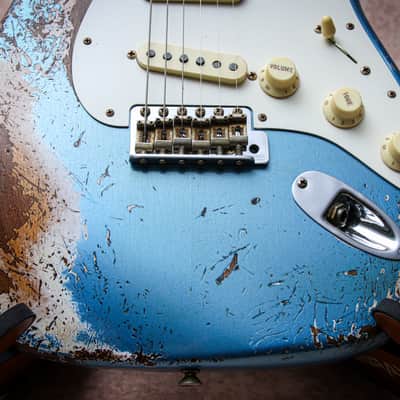 FENDER USA Custom Shop Ltd Red Hot Stratocaster Super Hvy Relic "Lake Placid Blue + Maple" (2024) image 7