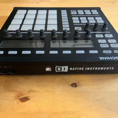 Native Instruments Maschine MK I 2010s - Black image 2