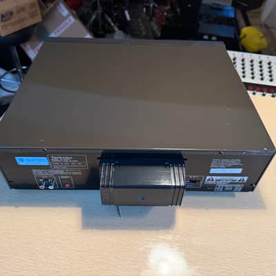 Technics SL-PD647 5 Disc CD Changer Player MASH  *FULLY SERVICED * Sounds Great! image 10