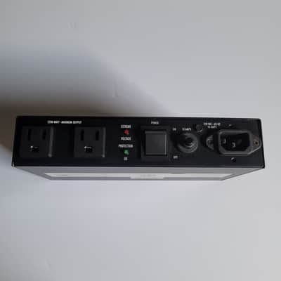 Furman AC-215a Compact Power Conditioner 2010s - Black image 2