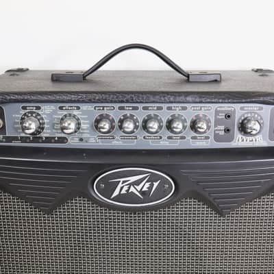 Peavey 15W Modeling Guitar Amp VYPYR 15 image 2