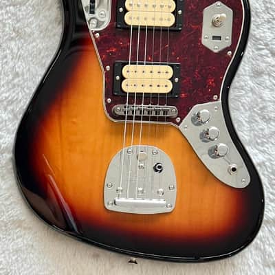 Fender Kurt Cobain Jaguar® Right-Handed, Rosewood Fingerboard, 3-Color Sunburst image 3