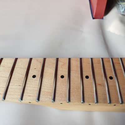 Ernie Ball Music Man Silhouette  neck image 5