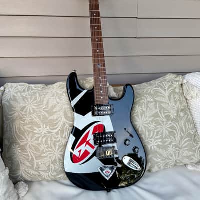 2005 Fender Rockford Fosgate 25th Anniversary Stratocaster image 4