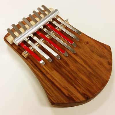 Ami Hugh Tracey - Kalimba 8 Notes Sur Table + Pickup image 1