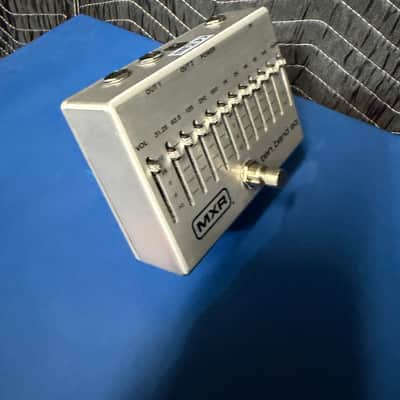 MXR M108S Ten Band EQ 2016 - Present - Silver image 3
