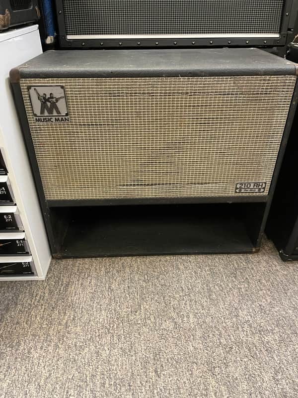 Music Man 210 RH Cab image 1