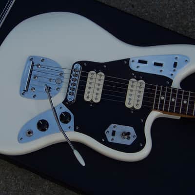 Fender Classic Player Jaguar HH, Hard Case, Kurt Cobain Switch, 2 pickguards, Sperzel Tuners image 3