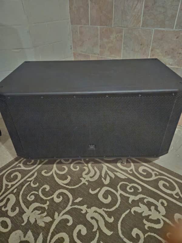 JBL SRX828S Passive Subwoofer 2010s - Black image 1