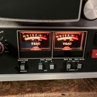 PLEASE READ AD!!! TEAC 2300S 1/4" 4-Track Reel to Reel Tape Deck Recorder 1970s - Silver image 11
