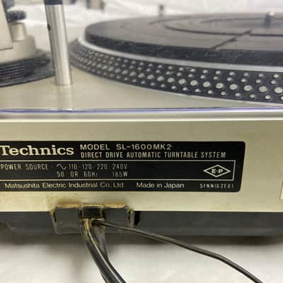 Technics SL-1600 MK2 Direct Drive Automatic Turntable image 11