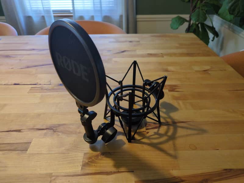 RODE SM6 Shockmount with Pop Filter