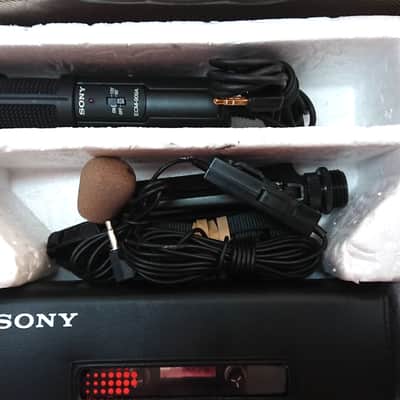 Sony WM-D6C Walkman Professional / Stereo Cassette-Corder - Perfect with the following original accessories: dedicated Sony ECM-909A Stereo Microphone & Electret Microphone Lavaliere - Perfect image 3