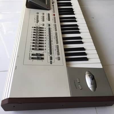 Korg Pa2X Pro 76-Key Professional Arranger Keyboard Used image 4