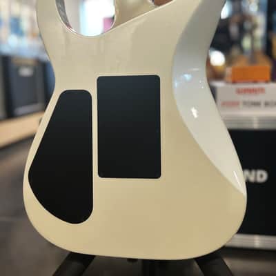 Jackson American Series Soloist SL3 - Platinum Pearl image 7