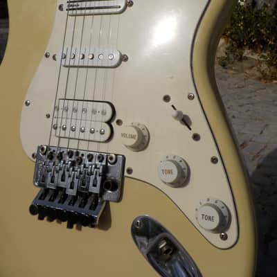 Fender Stratocaster Richie Sambora Signature 1995 image 4