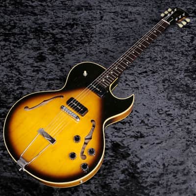 GIBSON USA ES-135 Sunburst [93425513] (05/07) image 4