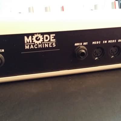 Mode Machines SID 8 Bit Groovebox 2015 image 3