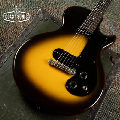 1959 Gibson Melody Maker, Single cut, 3/4 scale, all original w/ case image 7