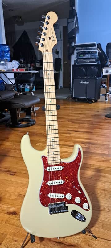 Fender American Deluxe Stratocaster 2005-2006 - Blonde image 1