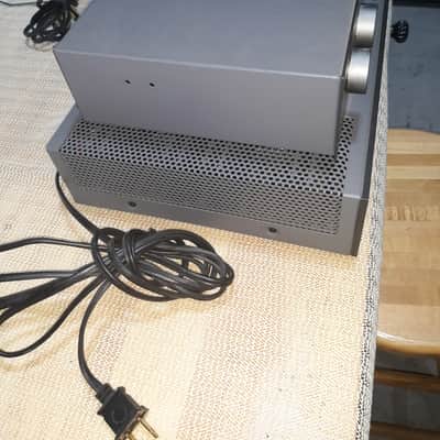 APT Holman pre amp and power amp image 4