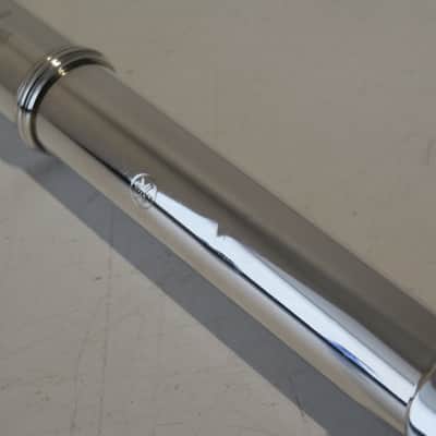 Yamaha YFL-581 Open Hole In-Line G, Solid Silver Flute image 9