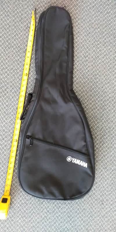 Yamaha Soft Gig Bag For Yamaha APXT2 3/4 Acoustic-Electric Guitar - Black image 1