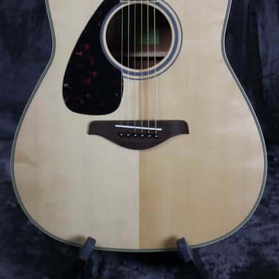 Yamaha FG820L Left Handed Acoustic Guitar image 2