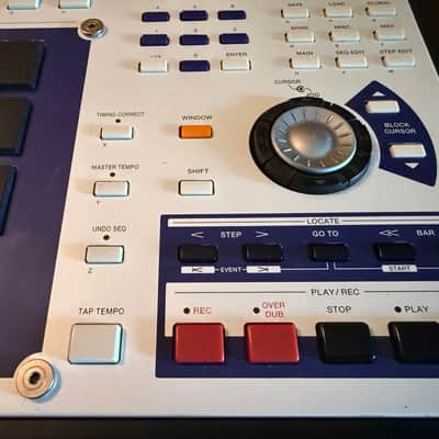 Akai MPC4000 Studio Version – 256MB RAM / 500GB SSD / 8-Outs / Loaded image 6
